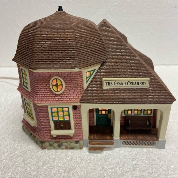 Department 56 Seasons Bay The Grand Creamery Retired